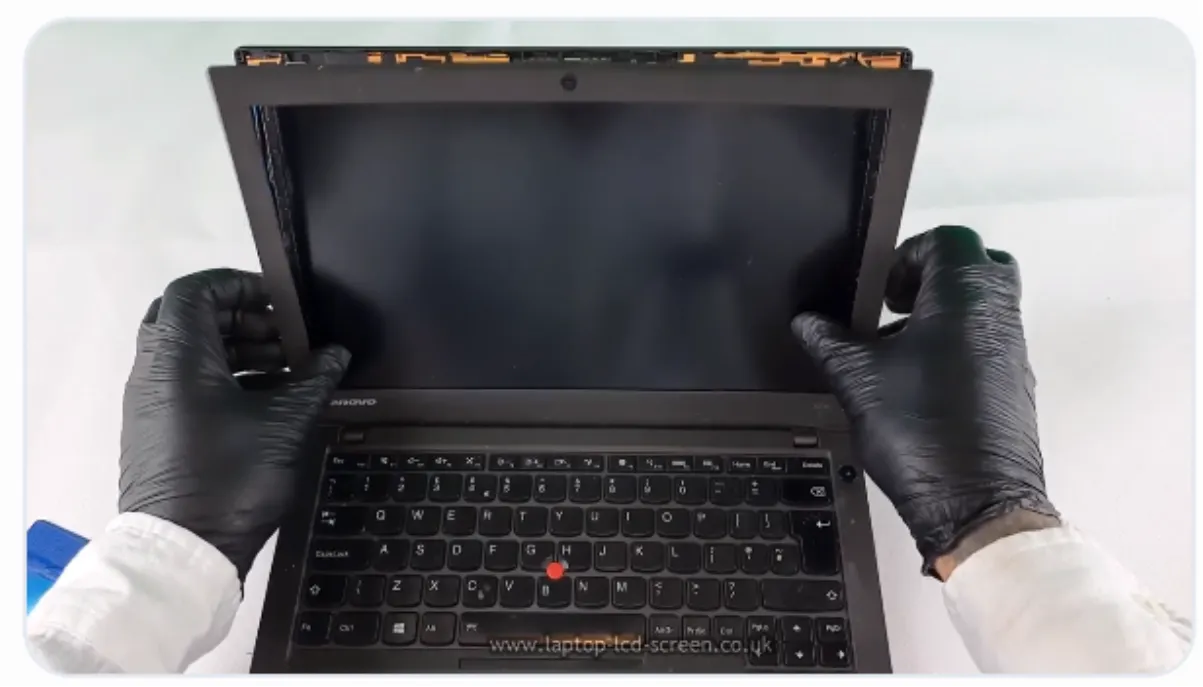 removing the bezel part2